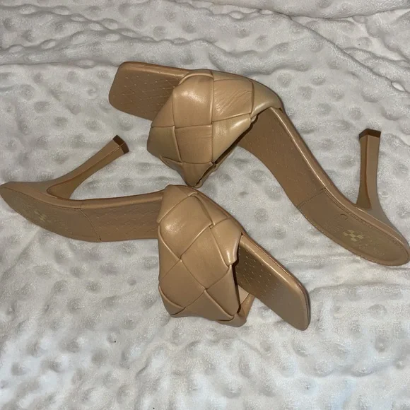 Vince Camuto Brelanie woven mule - Picture 4 of 8